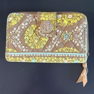 Vera Bradley Sitting In A Tree Turnlock Wallet